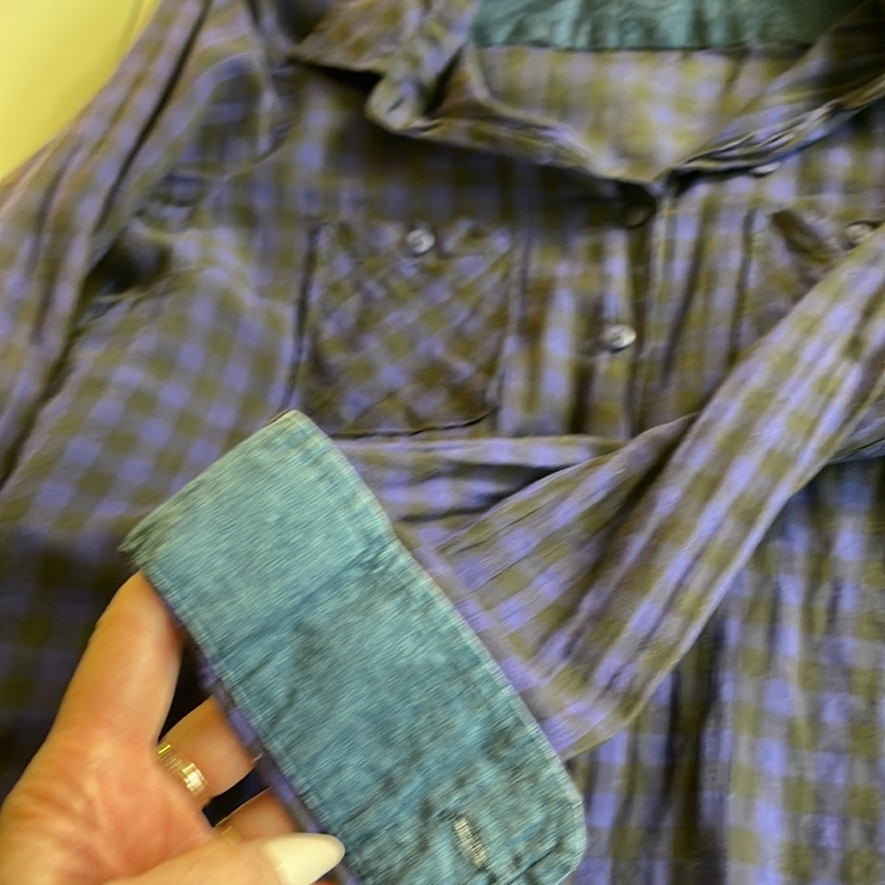 Bcbgeneration Misses Small Button Front Shirt - image 8